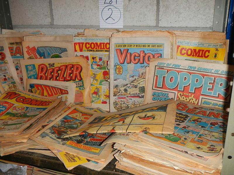 One shelf of old comics including Topper, Victor, Beano, TV Comic, Beezer etc. - Image 4 of 6