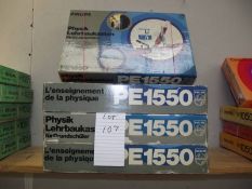 4 Philips Physics kits PE1550 , some components may be missing, being sold as seen.