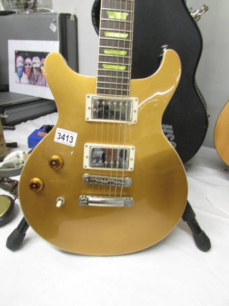 A USA Gold Gibson "Classic" Les Paul left hand guitar with original hard case. - Image 2 of 3