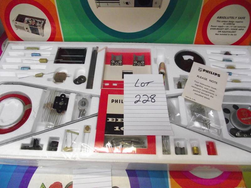 A Philips electronic engineer kit E1003, sealed inside, being sold as seen, - Image 2 of 2