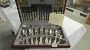 A Viners 44 piece canteen of cutlery.