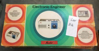 4 Philips electronic kits EE1003, may be missing some components, so being sold as seen,