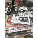 A mixed lot of Beatles, photo's magazines etc.