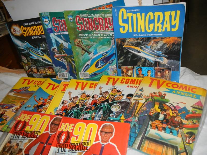 A quantity of annuals including Stingray, TV Comic, Joe 90 etc. - Image 3 of 3