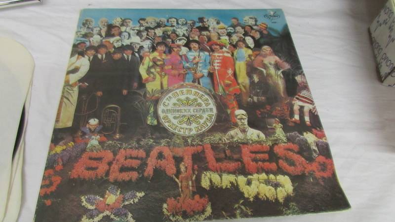 7 Russian Beatles albums. - Image 8 of 8