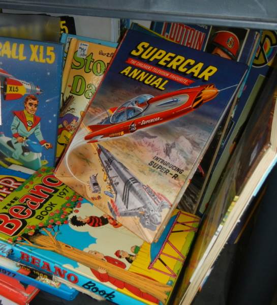 A shelf of assorted annuals including Beano, Dandy, Tiger, Super Car etc. - Image 2 of 4