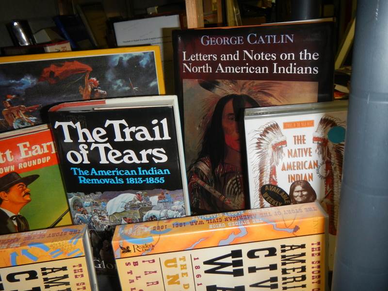 A shelf of items relating to the American Civil War, - Image 5 of 7