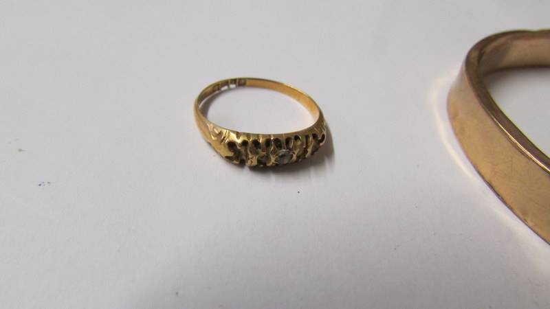 A 9ct gold bangle a/f and a 9ct gold ring (missing some stones) - Image 2 of 3