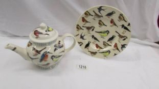 An Emma Bridgewater bird decorated teapot and plate.