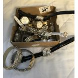 A quantity of watches