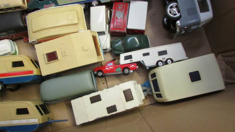 A large quantity of die cast caravans, camper vans etc. - Image 5 of 5