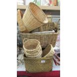 A mixed lot of basket ware.