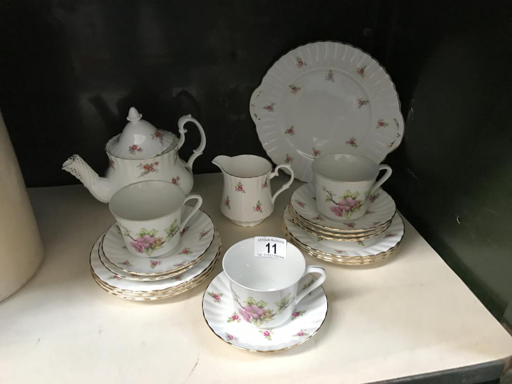 18 pieces of Royal Staffordshire teaware