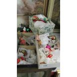 A mixed lot of vintage Christmas decorations.