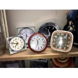 5 wall clocks in working order