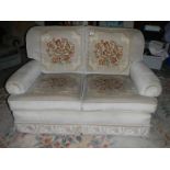 A good clean 2 seater sofa.