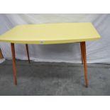 A good pine legged melamine topped 1960's style dining table, 121 x 75 x 76 cm.