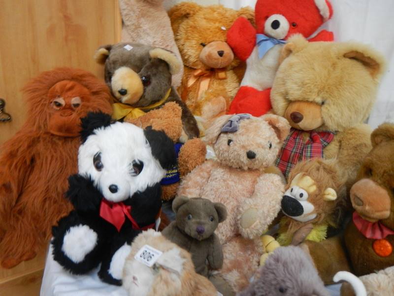 A good lot of soft toys. - Image 3 of 3