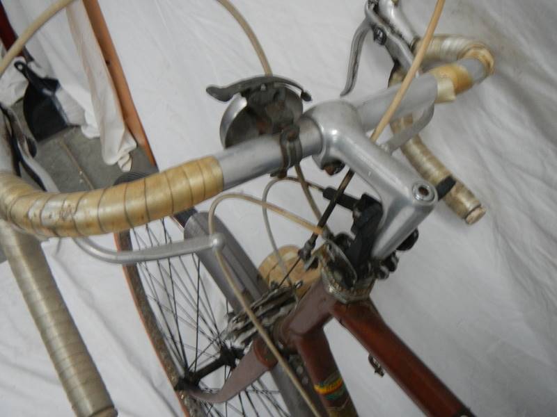 A mid 1970's Raleigh Magnum 10 speed racing bike. - Image 5 of 8