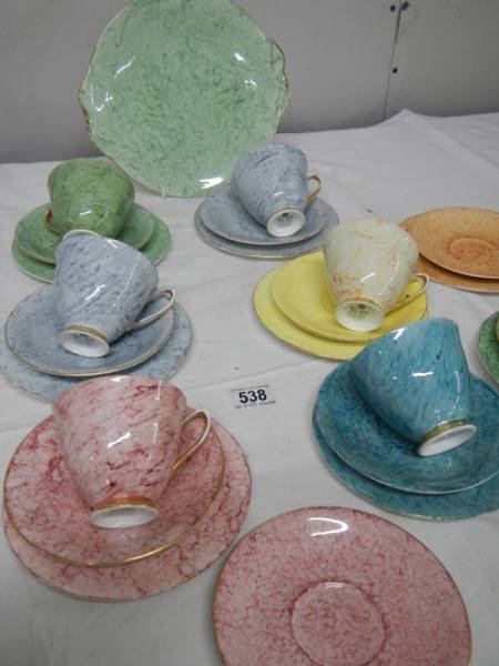 A quantity of Royal Albert 'Gossamer' pattern tea ware (yellow cup and grey saucer chipped). - Image 3 of 4