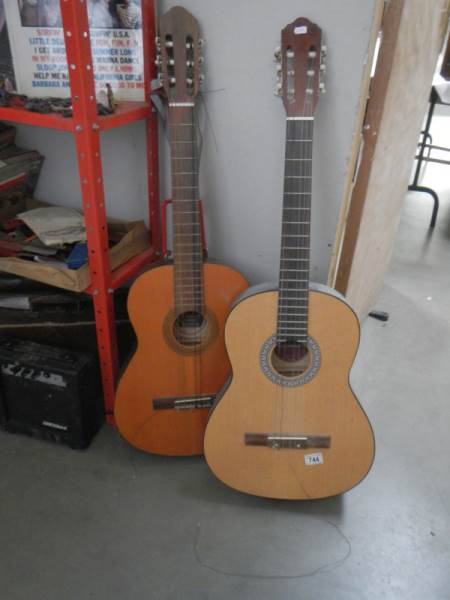 A Dulcet classical guitar, an 'El Primo' guitar, a practice amp and a Lark cased violin. - Image 6 of 6