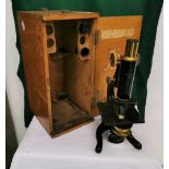 Microscope "KIMA, W WATSON & SONS LONDON, 53384", 33cm h in an oak case