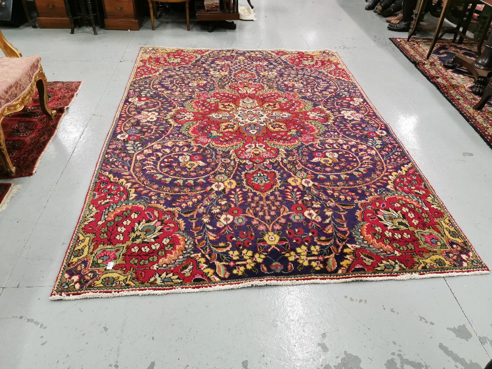 Red Ground Persian Tabriz Carpet, with a unique floral red design, 2.83m x 1.88m - Image 2 of 2