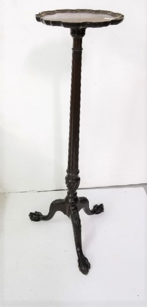 Mahogany Torchere, on reeded central column, ball and claw feet, 114cmH