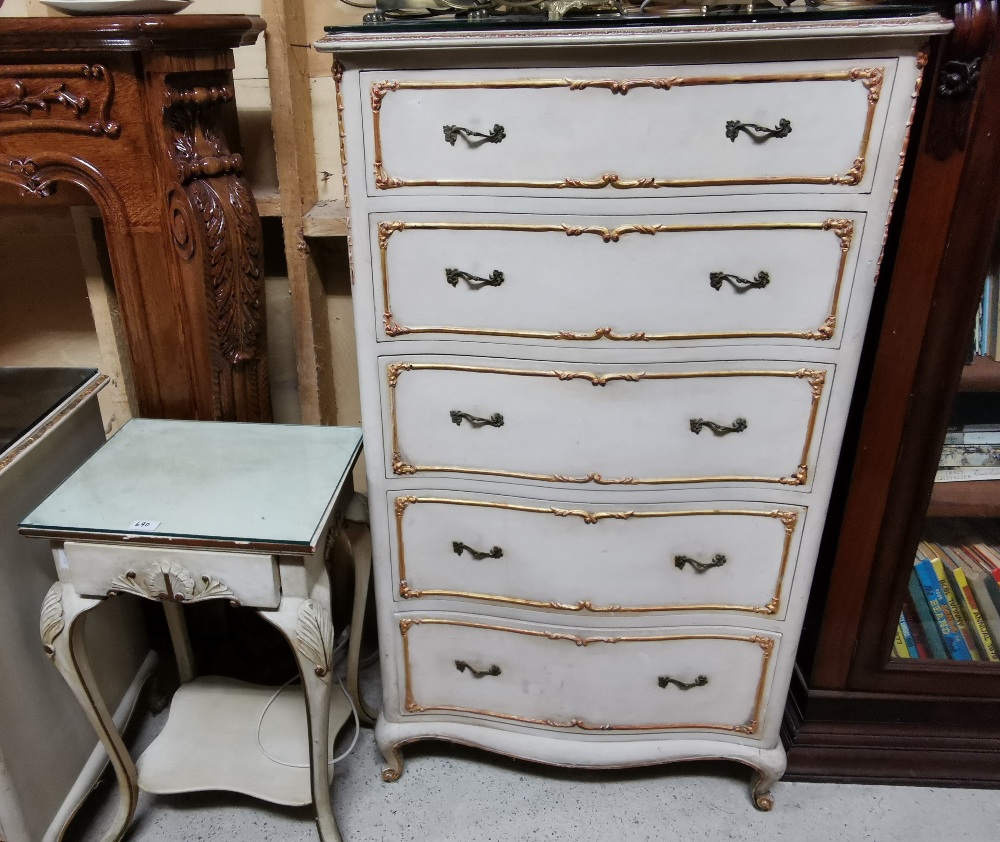 French style painted and parcel gilded Chest of 5 Drawers, 133cm, with a mirrored top & a small