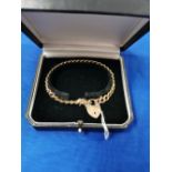 9ct gold Bracelet with padlock, 6.5g