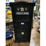 Cast Iron VR Post Box.