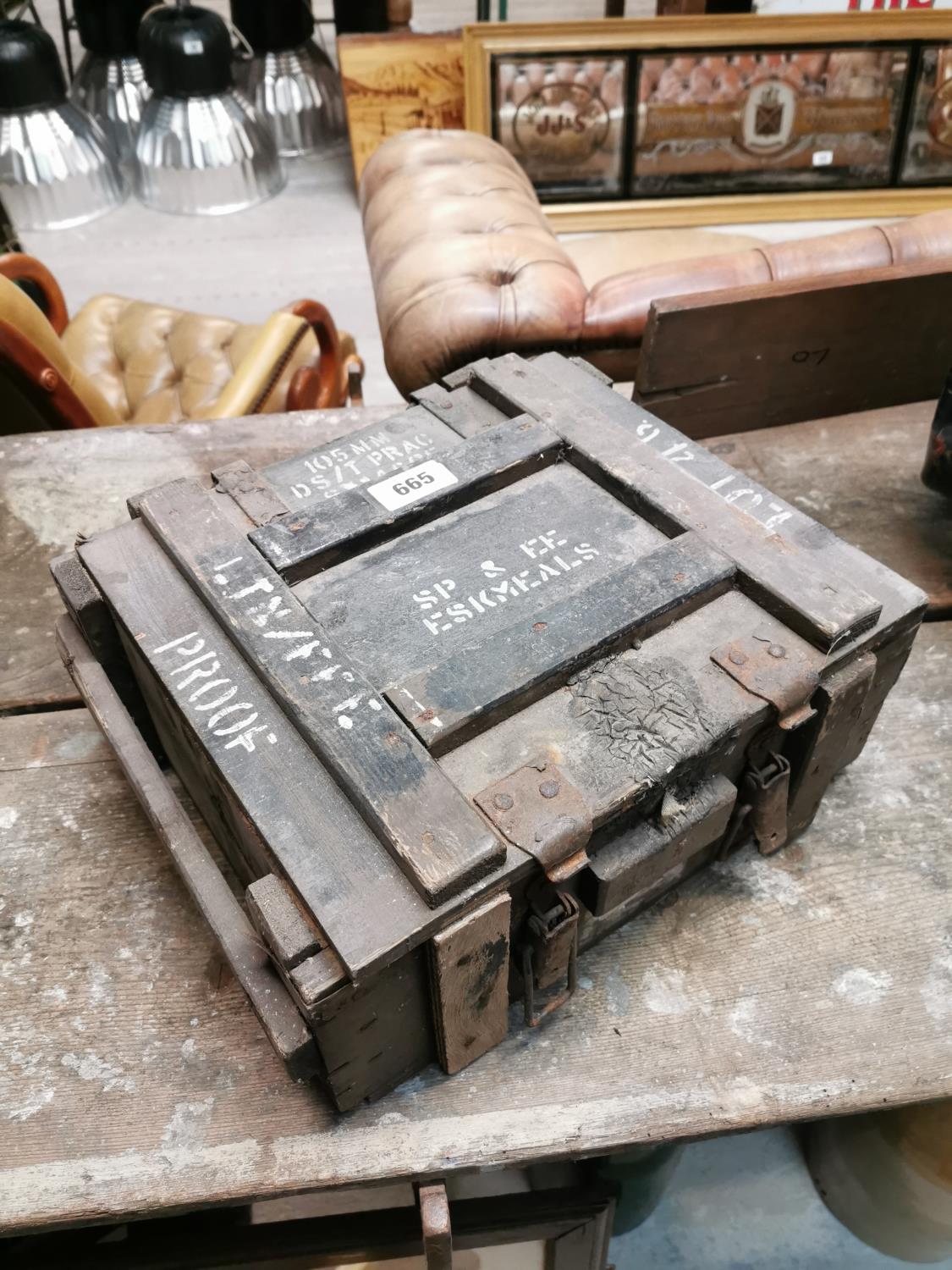 Wooden ammunition box complete with tins. - Image 2 of 2