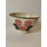 19th. C. spongeware porridge bowl with daisy decoration.