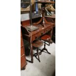 Early 19th C. wash stand.
