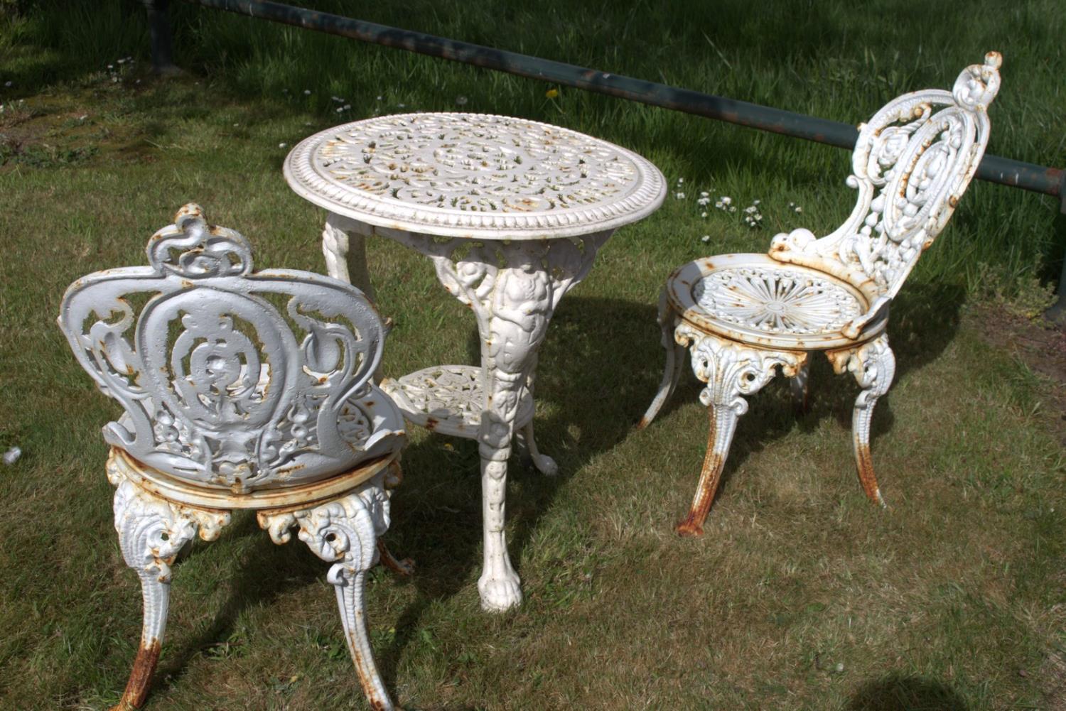 Decorative cast iron three piece garden set. - Image 2 of 2