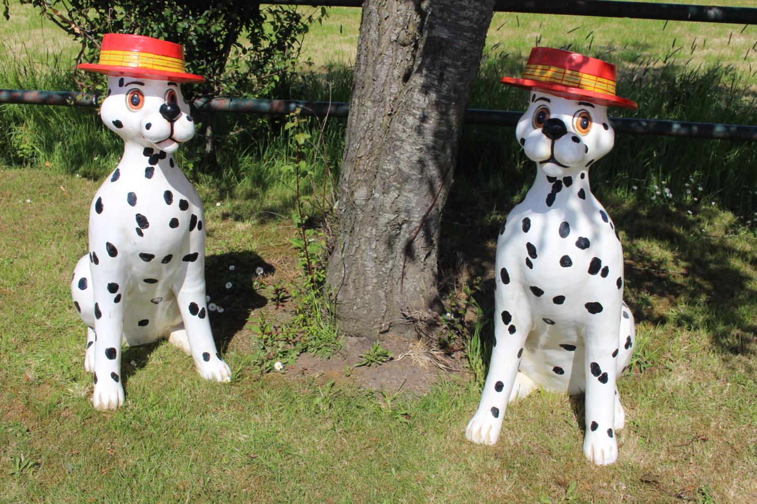 Pair of resin models of Dalmatians.