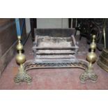 Good quality Georgian pierced brass fire grate.