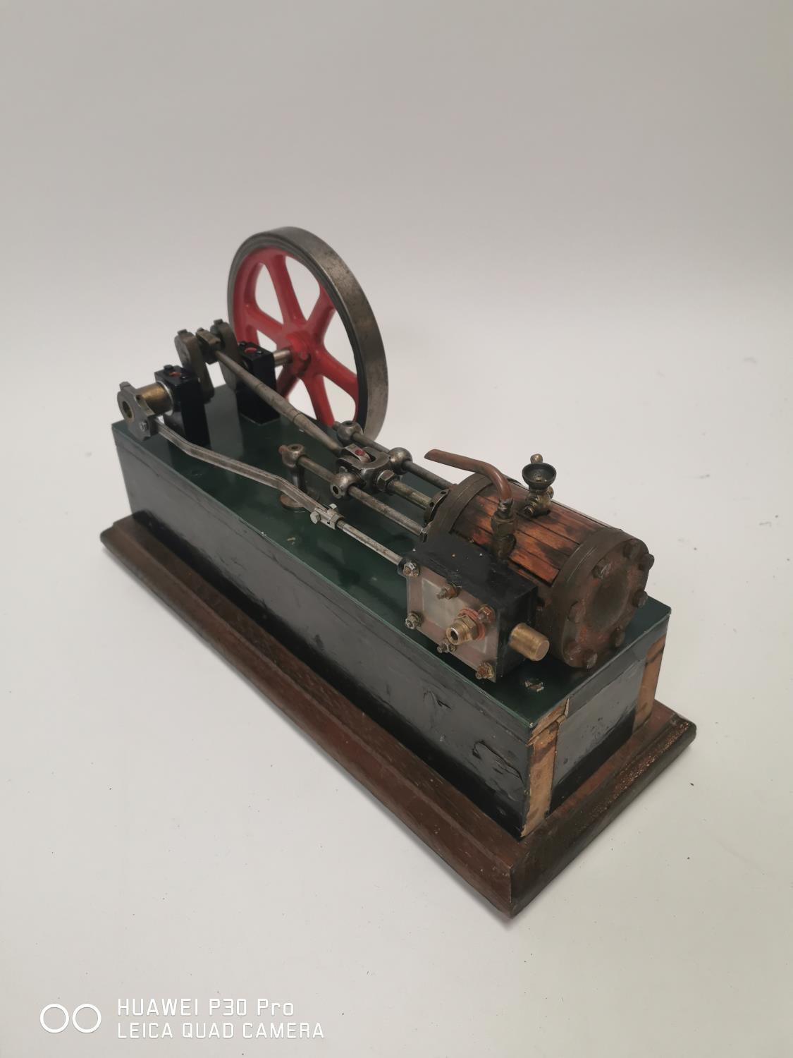 Early 20th. C. model steam engine. - Bild 2 aus 3