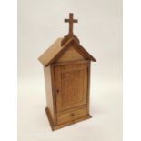 Early 20th C. oak ecclesiastical cabinet. (46 cm H x 22 cm W x 16 cm D).