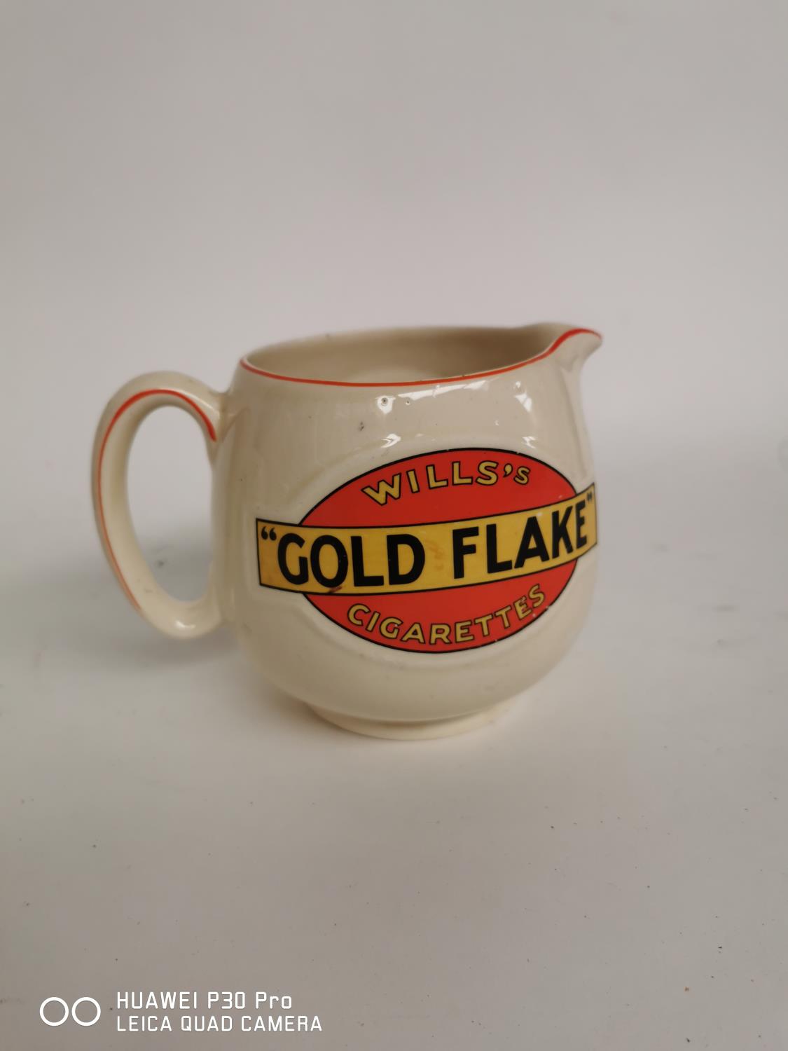 Gold Flake ceramic advertising jug. - Image 2 of 2