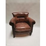 Good quality hand dyed cigar coloured leather tub chair. (75 cm h x 81 cm W x 70 cm D).