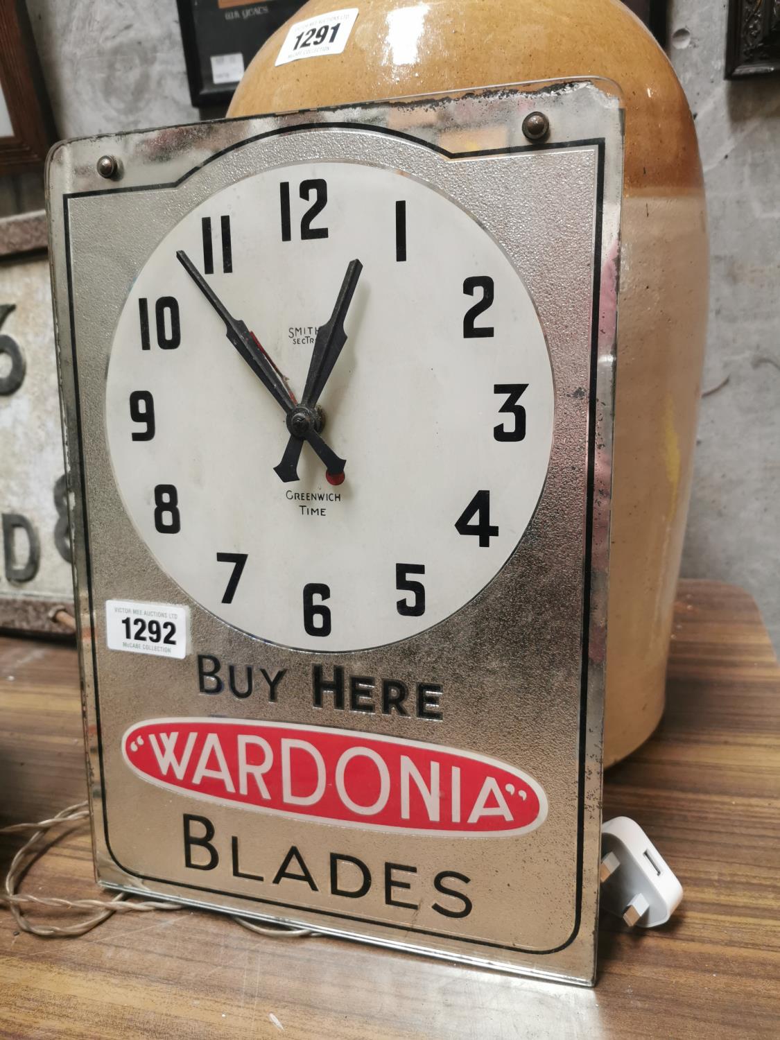 Wardonia advertising clock.