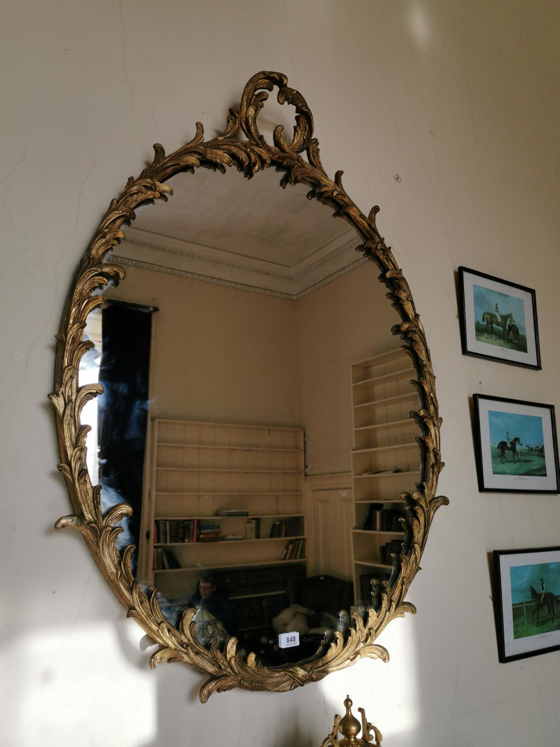 Good quality giltwood oval wall mirror.