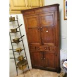 18th. C. oak corner cupboard