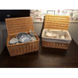 Set of 3 picnic wicker baskets