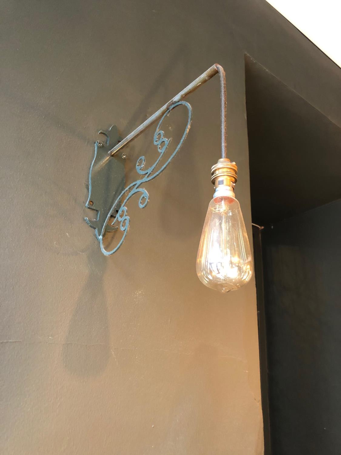 Pair of wrought iron wall lights H 30cm D 30cm