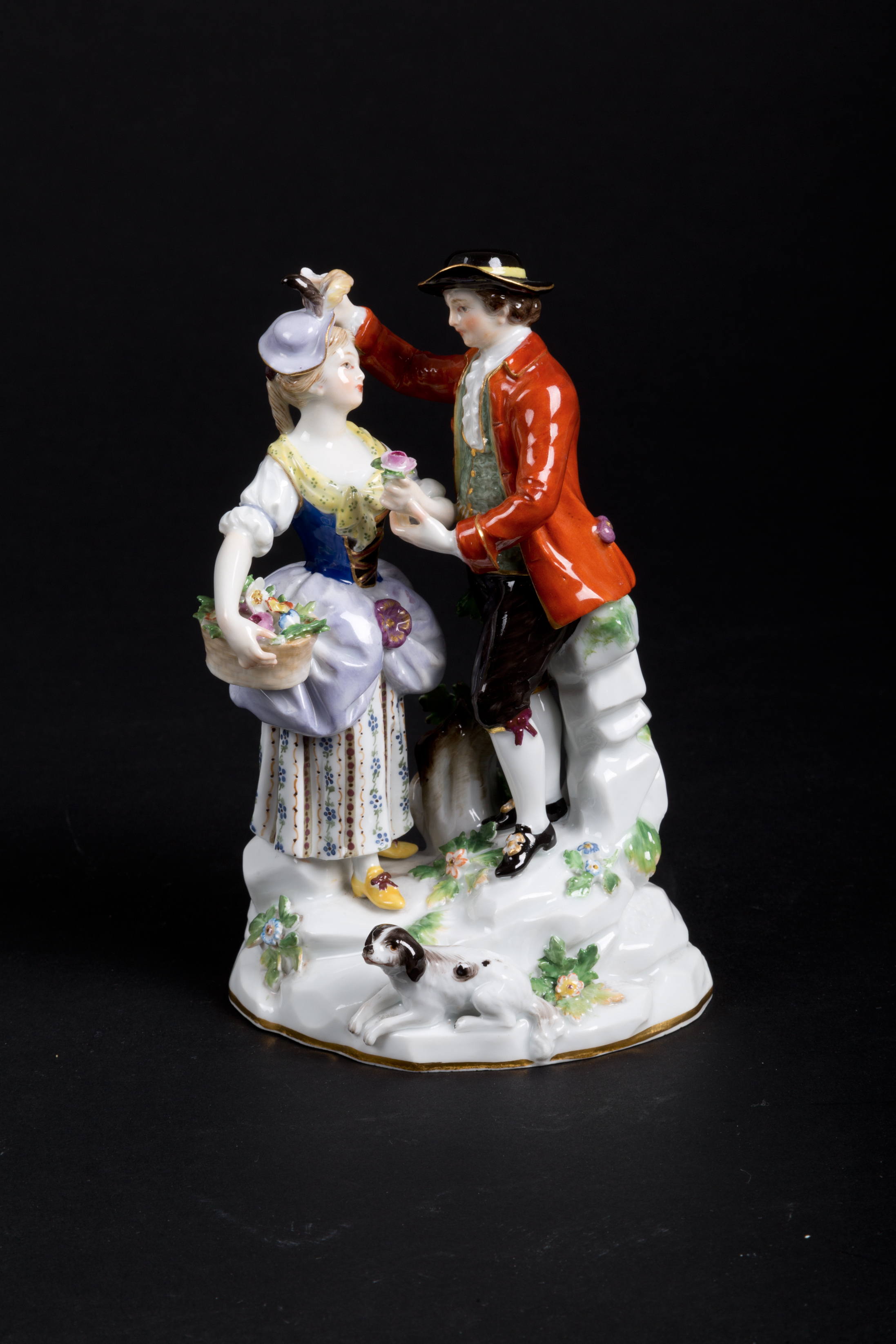 Meissen porcelain figurine. Late 18th-early 19th ce.