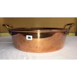 VICTORIAN COPPER TWIN HANDLED SHALLOW DISH 42CM DIA