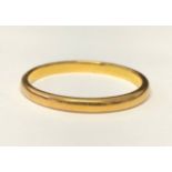 22CT YELLOW GOLD WEDDING BAND 3.