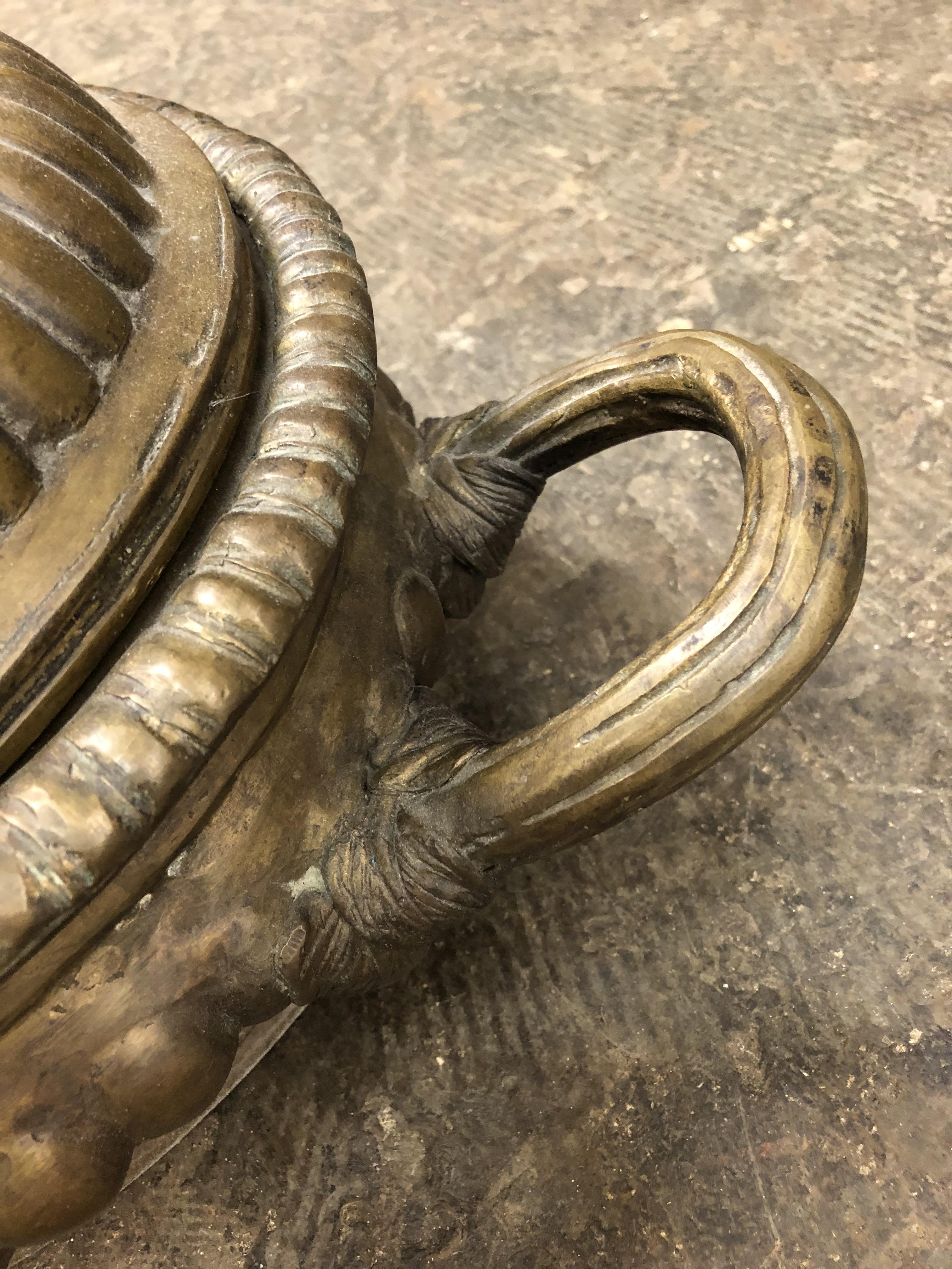 EARLY 20TH CENTURY BRONZE LOBED OVAL TUREEN AND COVER WITH LION FACE MASK HANDLE 37CMH X60CM - Image 4 of 6